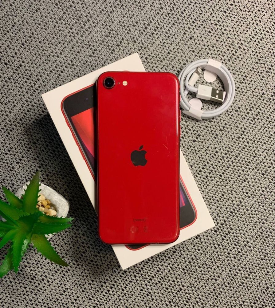 ЧУДОВИЙ IPhone SE 2020 на 128Gb Product Red // Айфон се 2020 на 128 гб