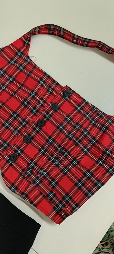 Conjunto saia e colete