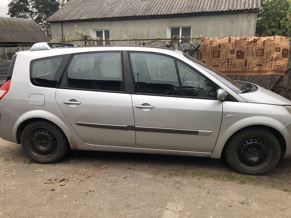 Поодам Renault Scenic