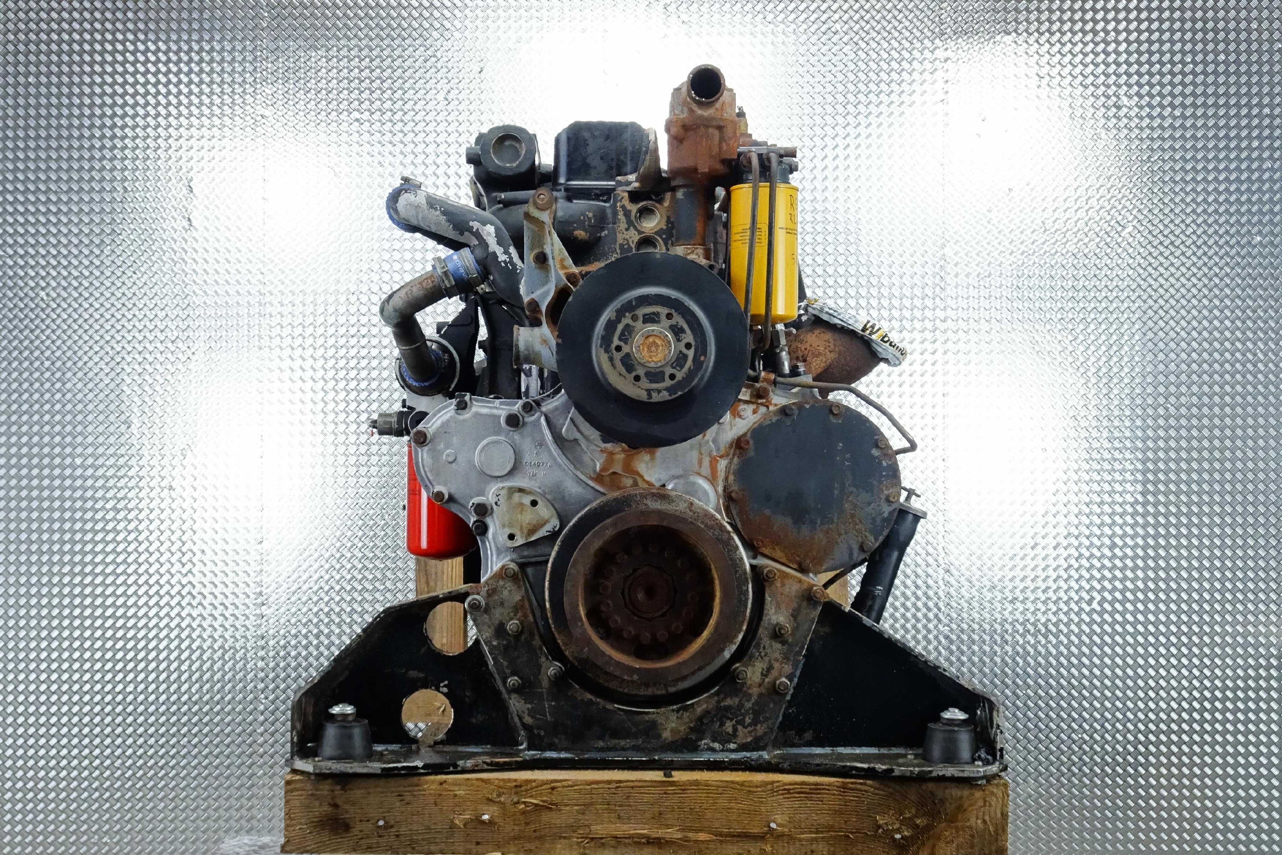 Silnik spalinowy - Perkins 2000 series