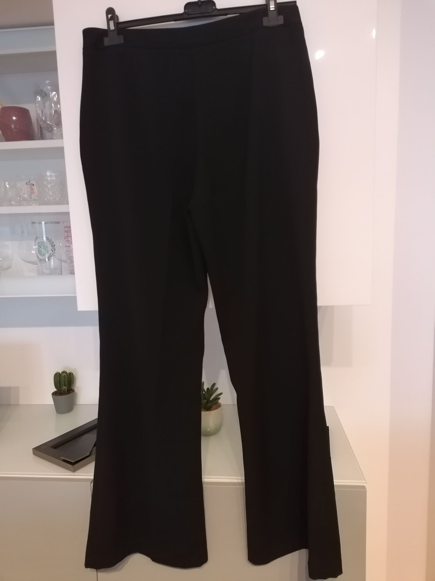 Calça de fato nova com etiqueta da Benneton - tamanho 40