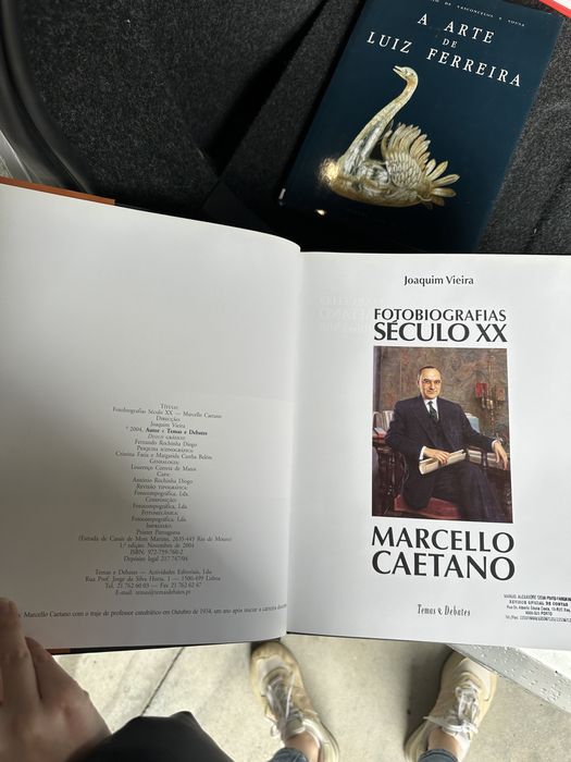 livro Marcello Caetano. Direcção de Joaquim Vieira