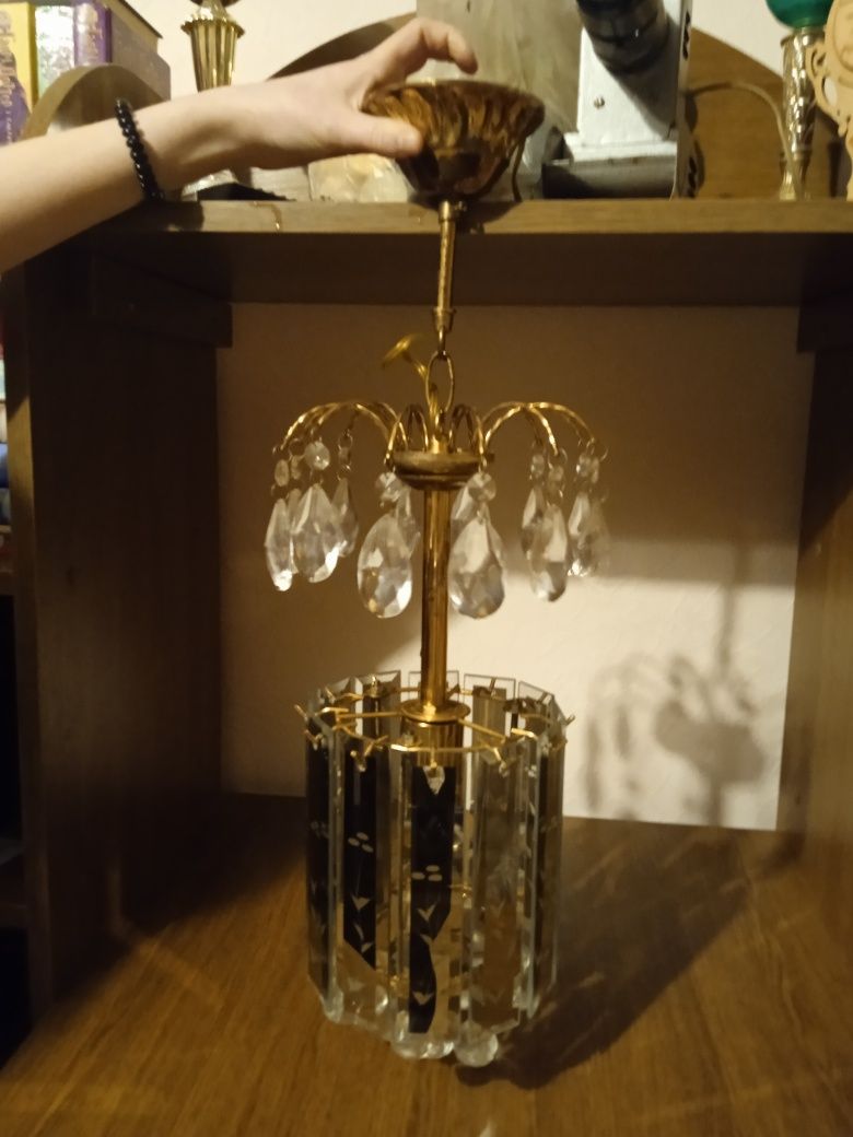 Світильник на один цоколь