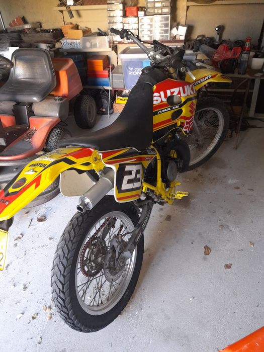Mota Suzuki RMX 50