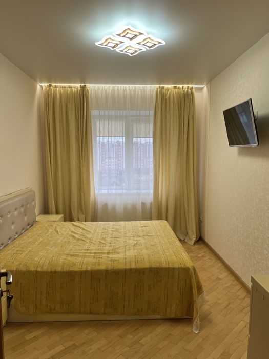 Оренда 3 кім 80м на 6 пов в обжитій новобудові