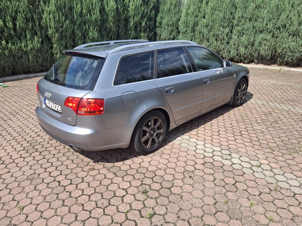 Audi A4 QUATTRO  1.8 TURBO 163 KM