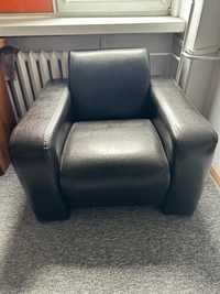Fotel czarny skórzany sztuk 4