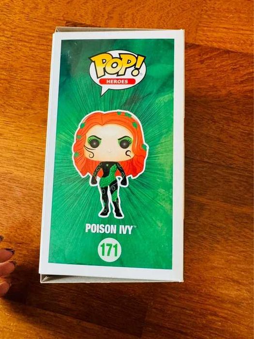 Funko Pop Poison Ivy - 171 - DC Comics Batman