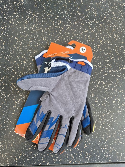 Nowe rękawiczki KINI REDBULL RACING 2025 ROZ m