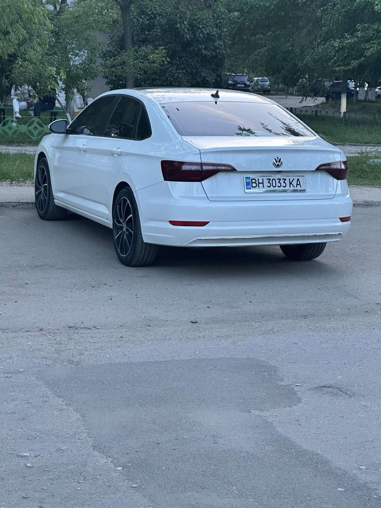 Volkswagen Jetta 2020г