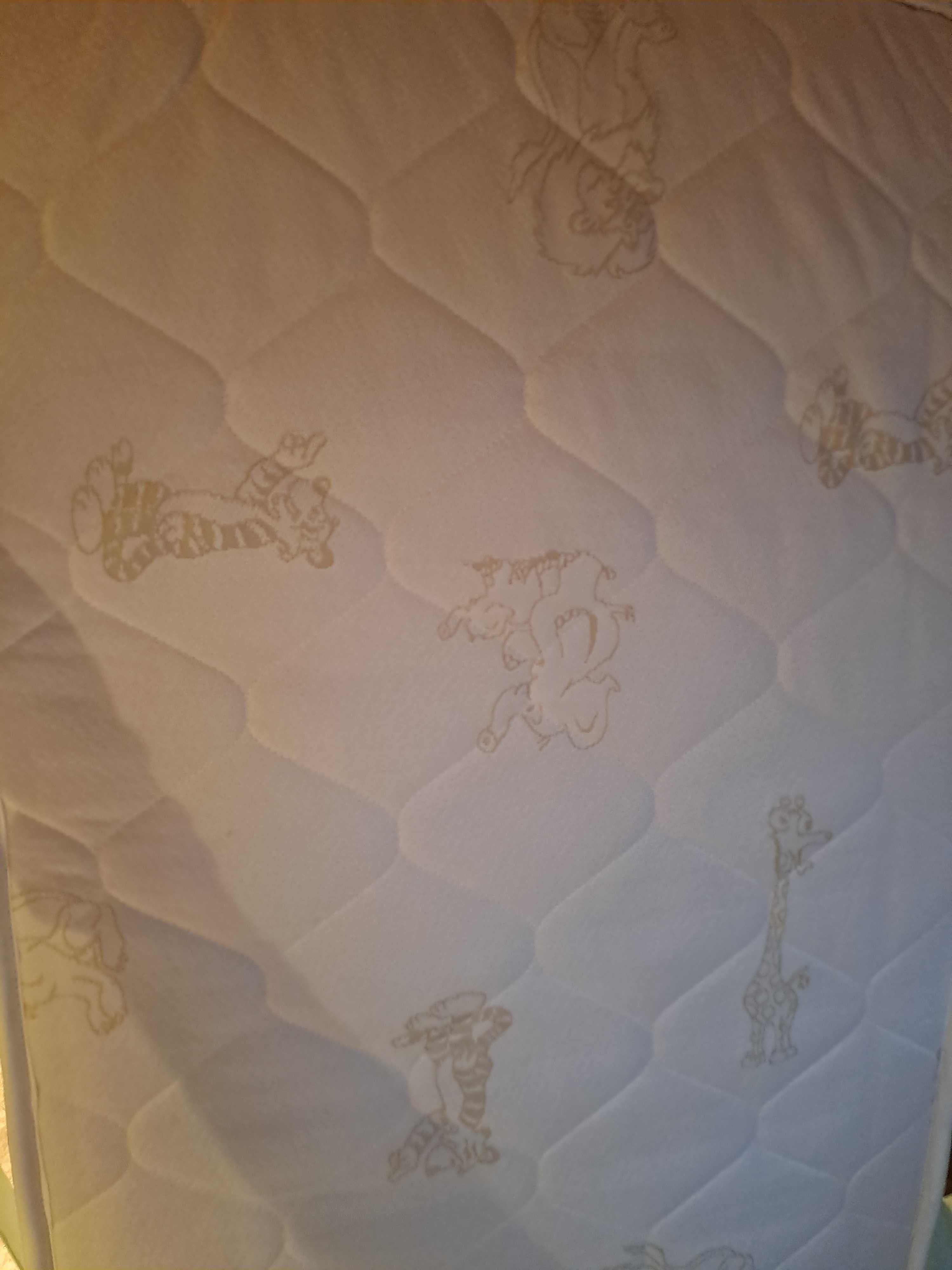 Berço cama de grades