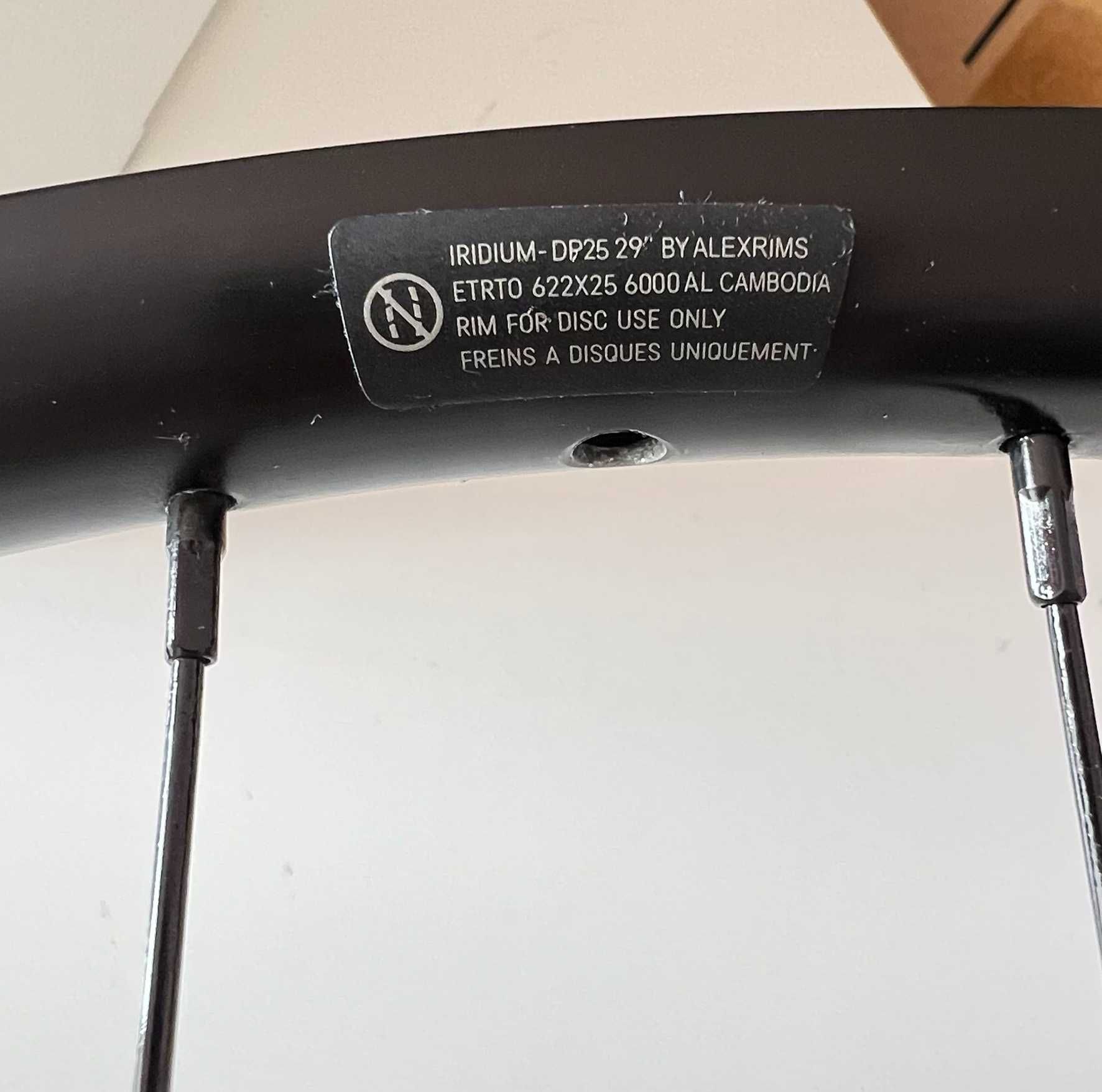 Aros Canyon 29'' XC 25 AL NOVOS aluminio pretos frente e traseiro