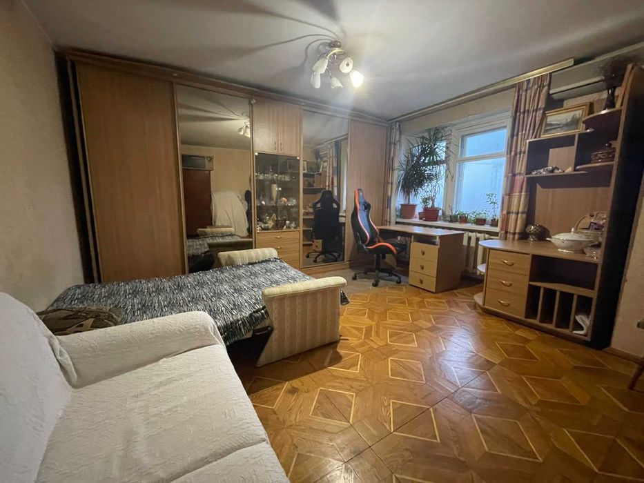 Здам кімнату Тургенівська, 64/68 Центр Лукьянівська