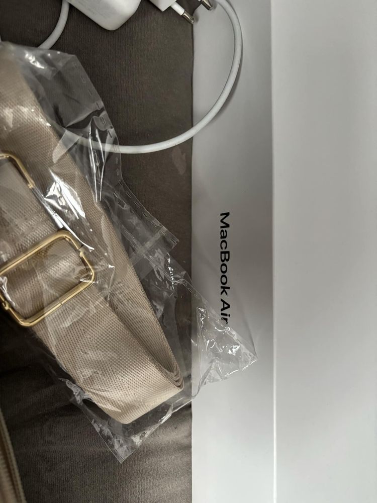 Macbook Air 2020 M1