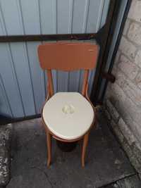 Туалетний стілець