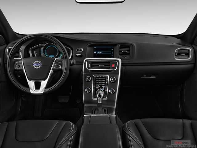 Volvo v60. D4 (Nacional)
