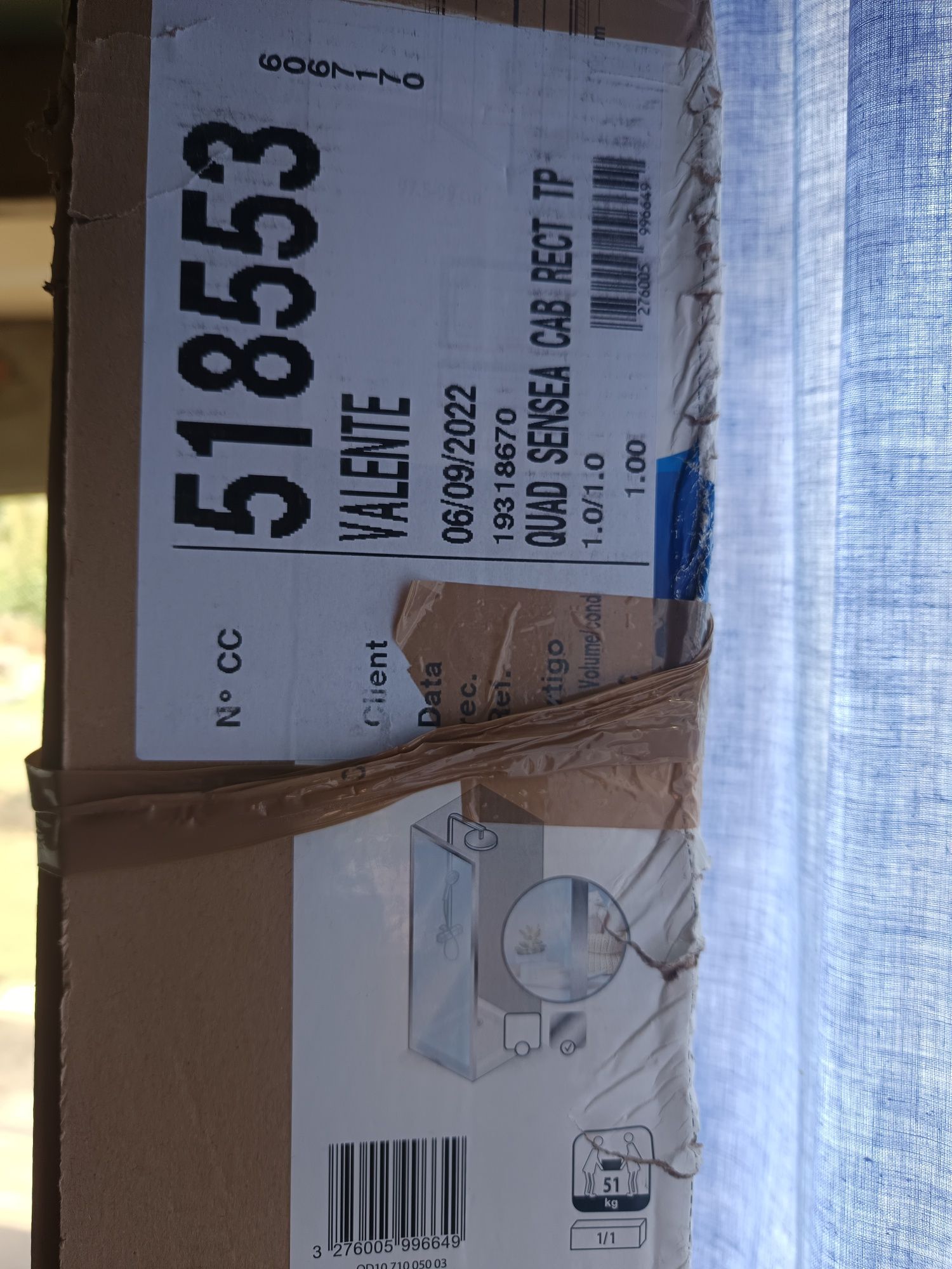 Vendo conjunto Base e cabine duche em caixa