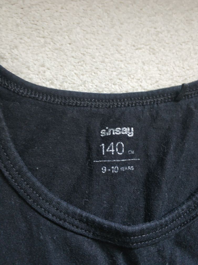 Czarna bluzka koszulka t-shirt z gwiazdą gwiazdką