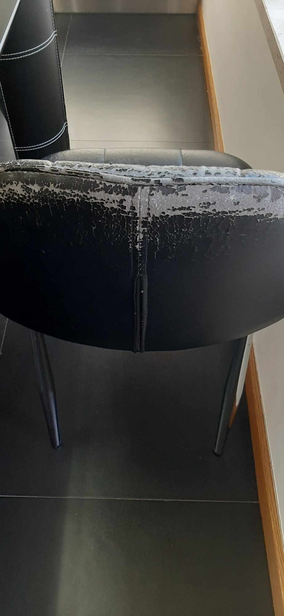 Mesa cozinha+4cadeiras