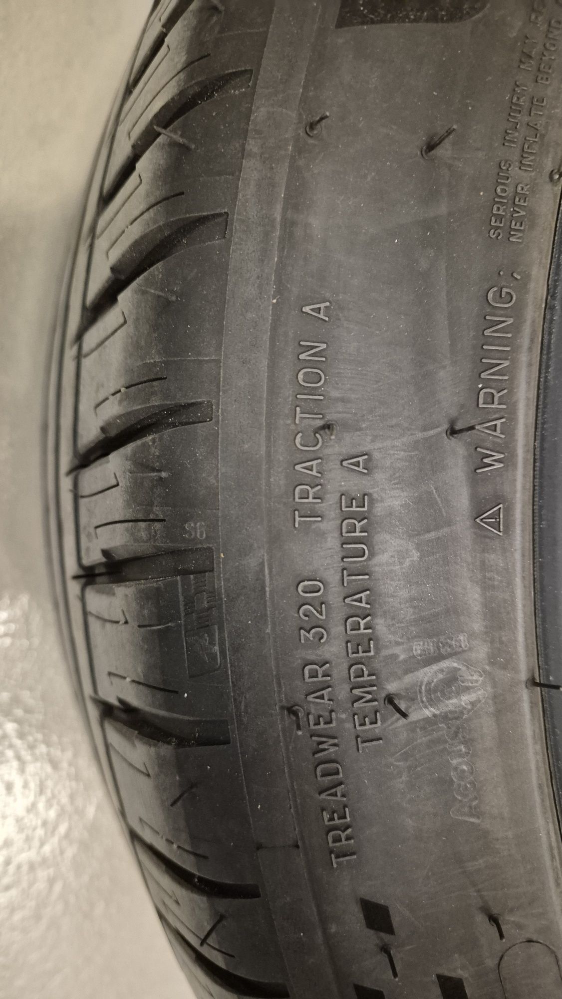 Opony Michelin 255/40 R20 101W Extra Load x 4 szt. Prawie nówki!