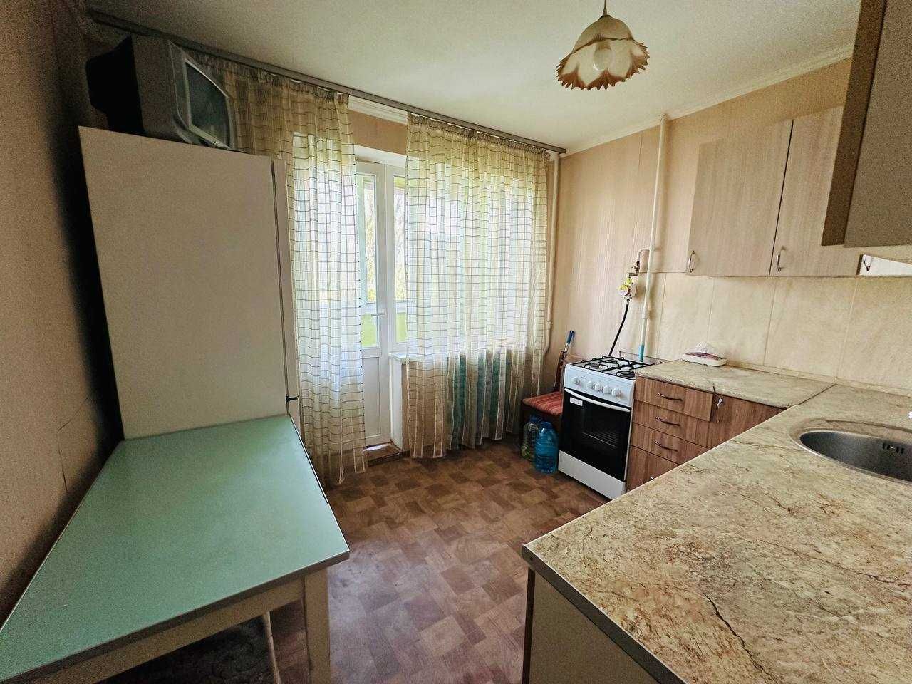 Продаж 1 кімнатної квартири Оболонський район, вулиця Полярна б.3