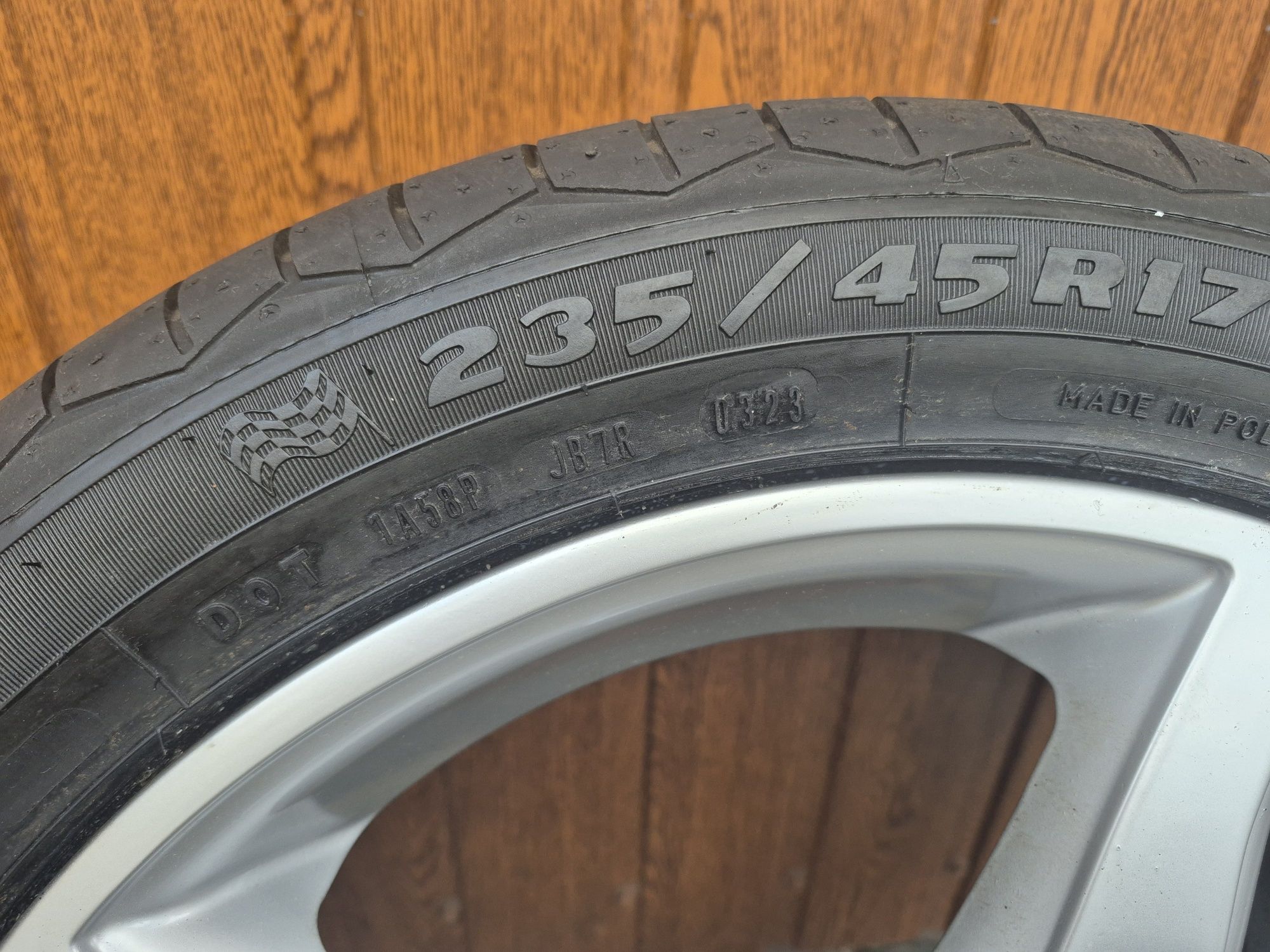Alufelgi audi 5x112 nowe opony 235/45/17