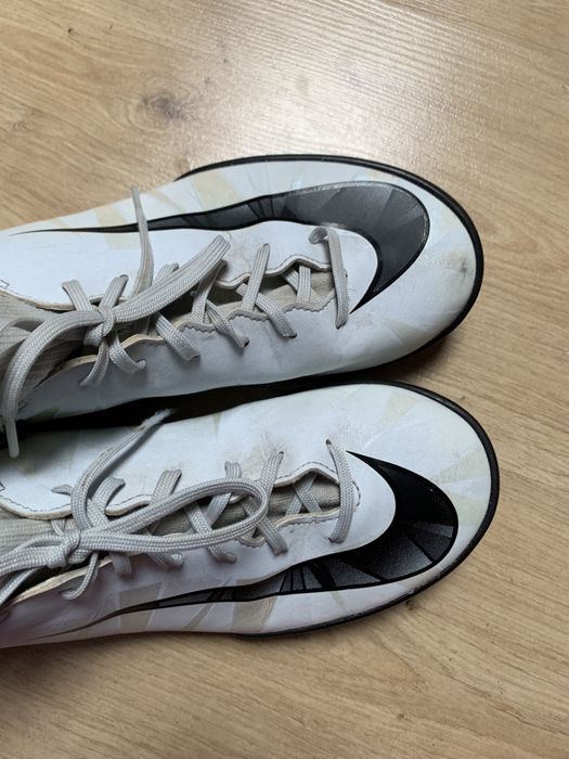 Buty piłkarskie turfy Nike CR7 r 38,5