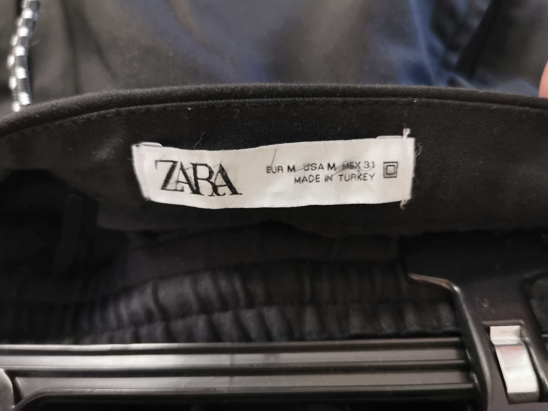 Jak nowe czarne spodnie męskie joggersy M Zara