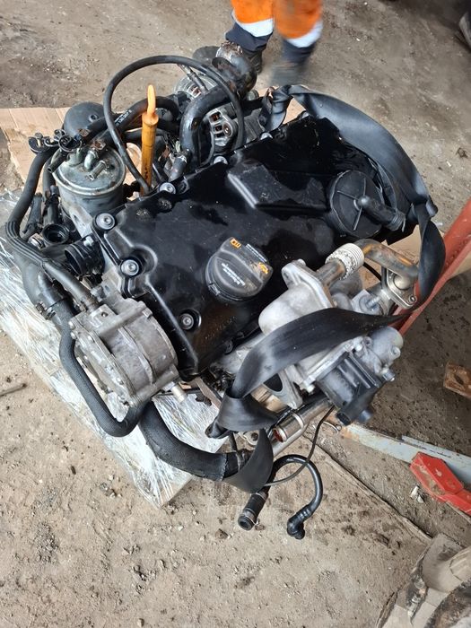 Silnik BRE audi kapletny z osprzętem