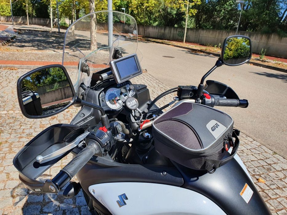 Suzuki V-strom 650 XT