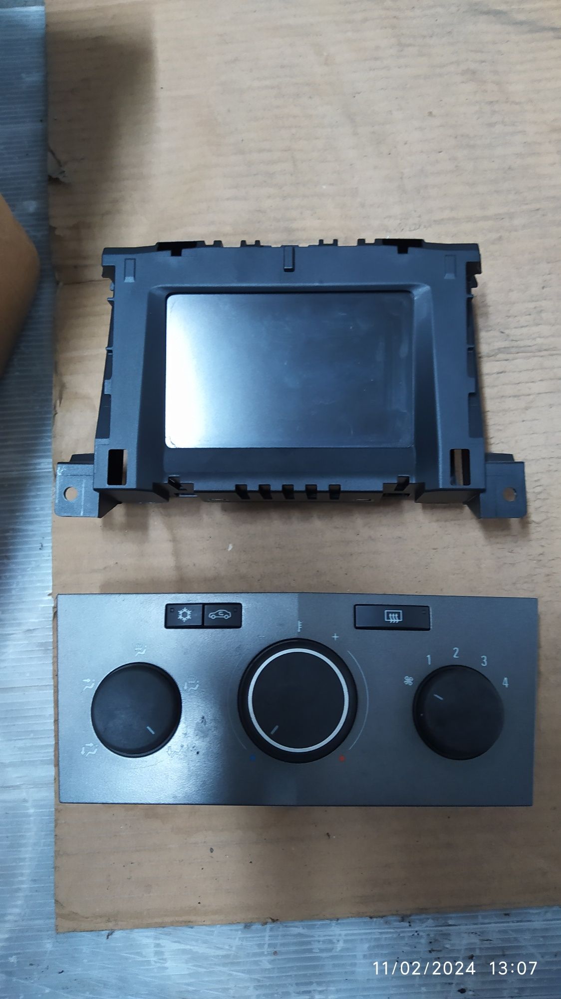 Opel Astra display e control sofagem