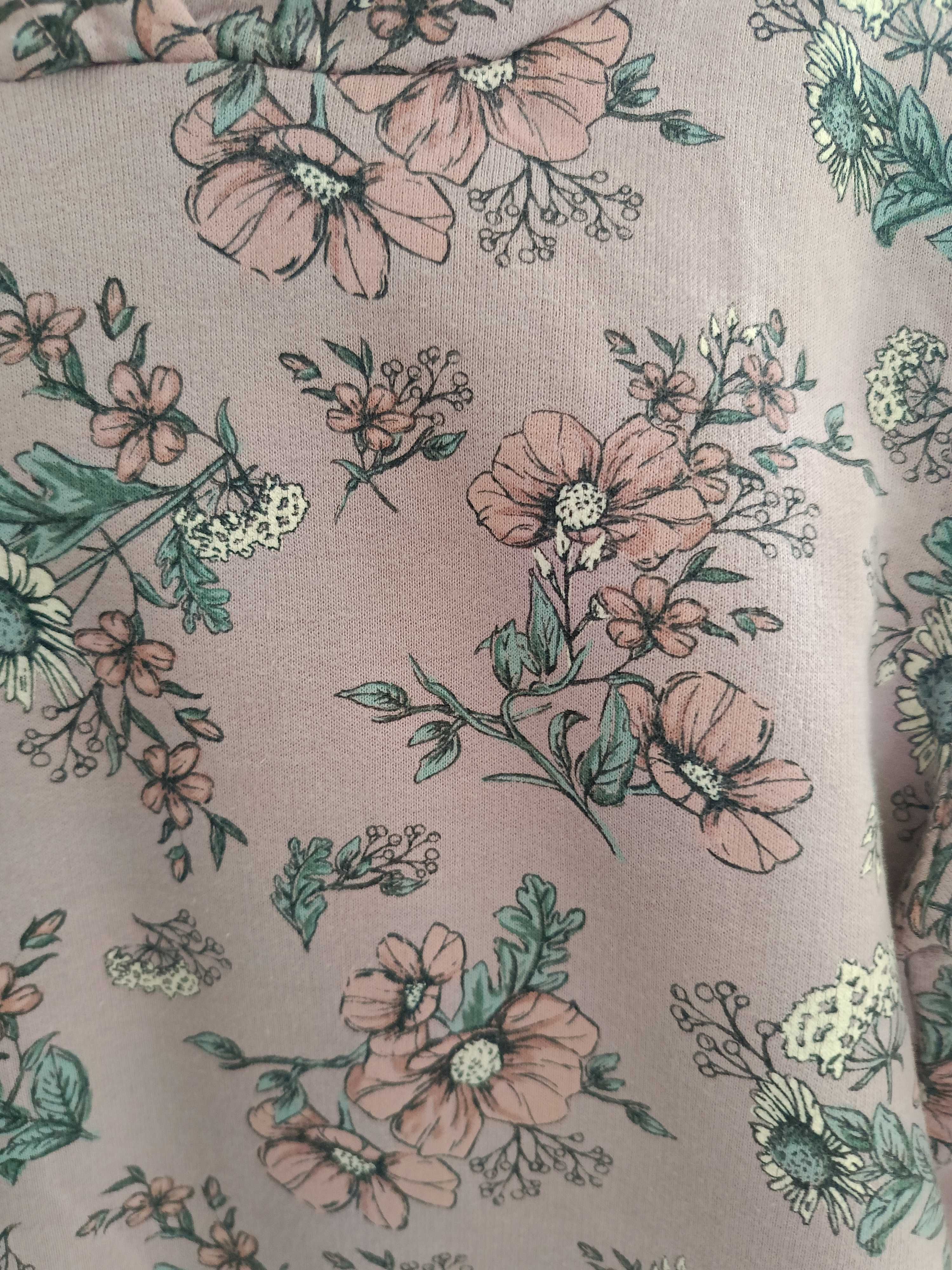 Bluza liliowa w kwiaty z kapturem 110