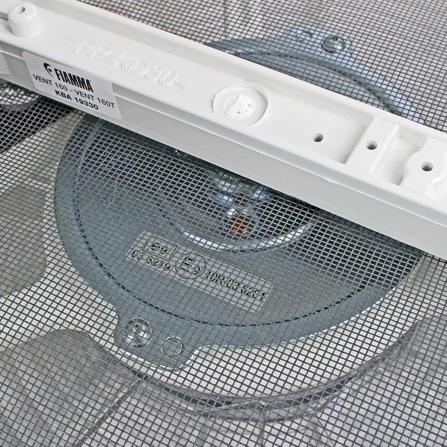 Clarabóia Fiamma TurboVent Branca (40×40)(Autocaravana / Campervan)