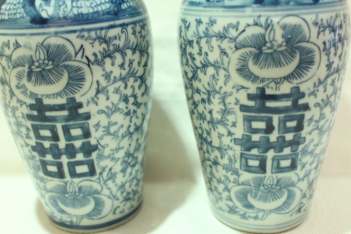 Par de Jarras Porcelana Chinesa Símbolo da Dupla Felicidade XX