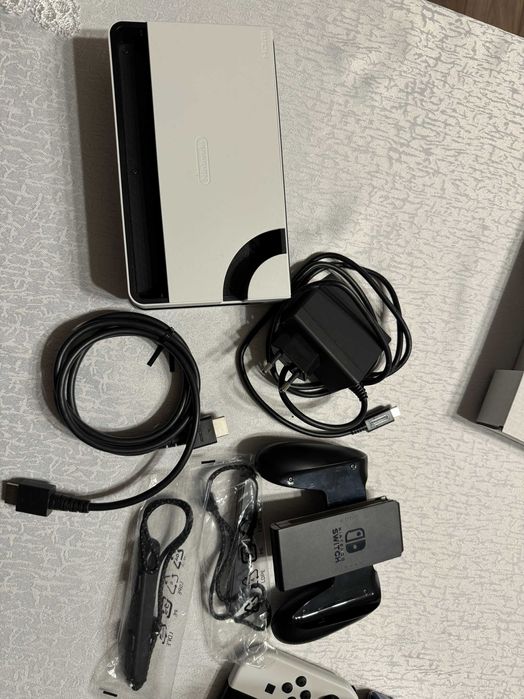 Praktycznie nowe NINTENDO Switch OLED