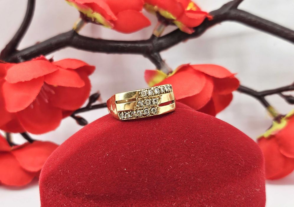 PIĘKNY szeroki  ZŁOTY PIERŚCIONEKz cyrkoniami  3,26G 585