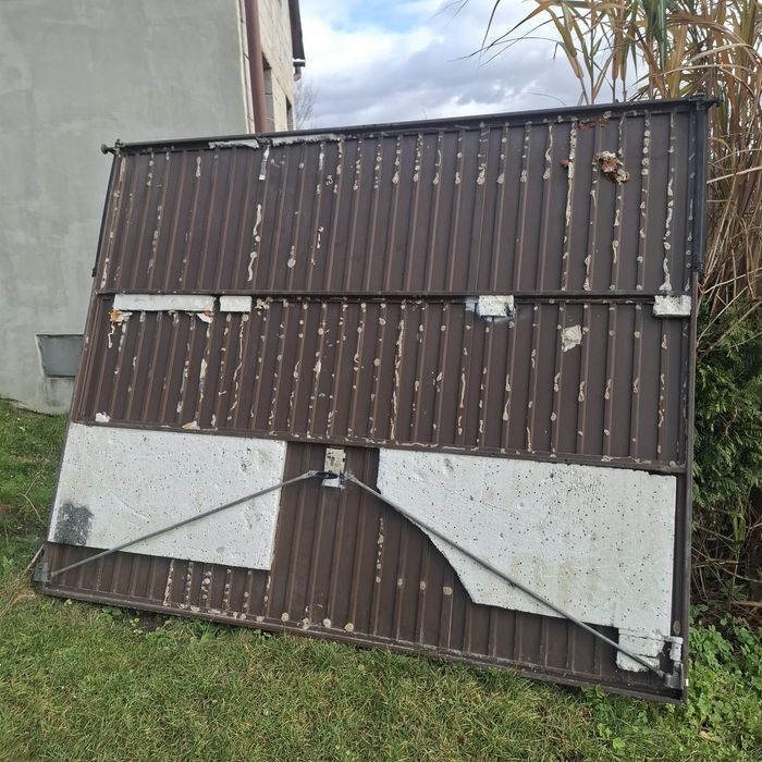 Sprzedam okna i drzwi