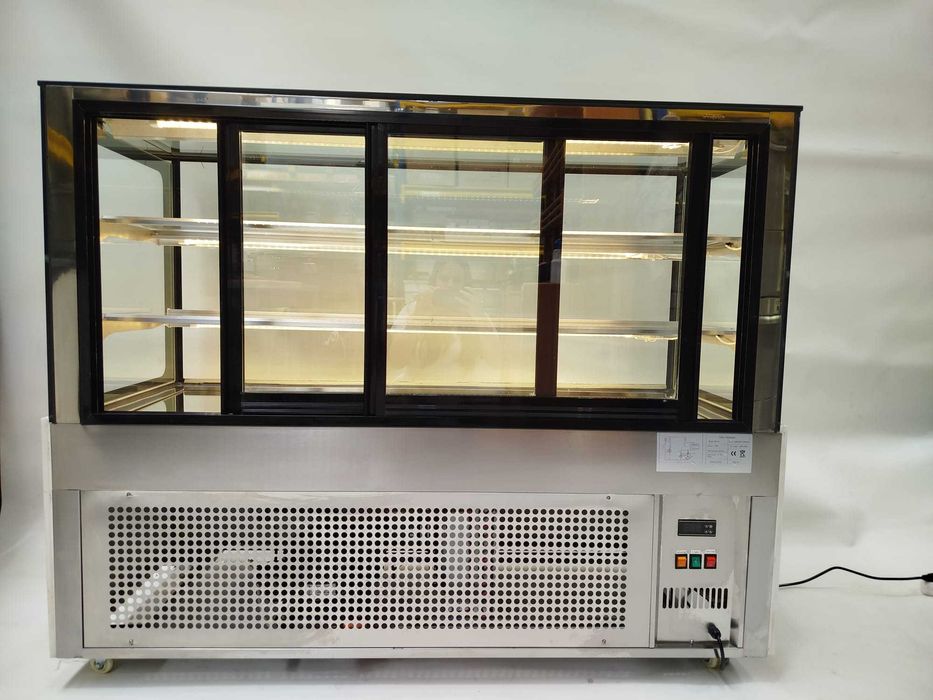 Vitrine Refrigerada de 1500mm - NOVA