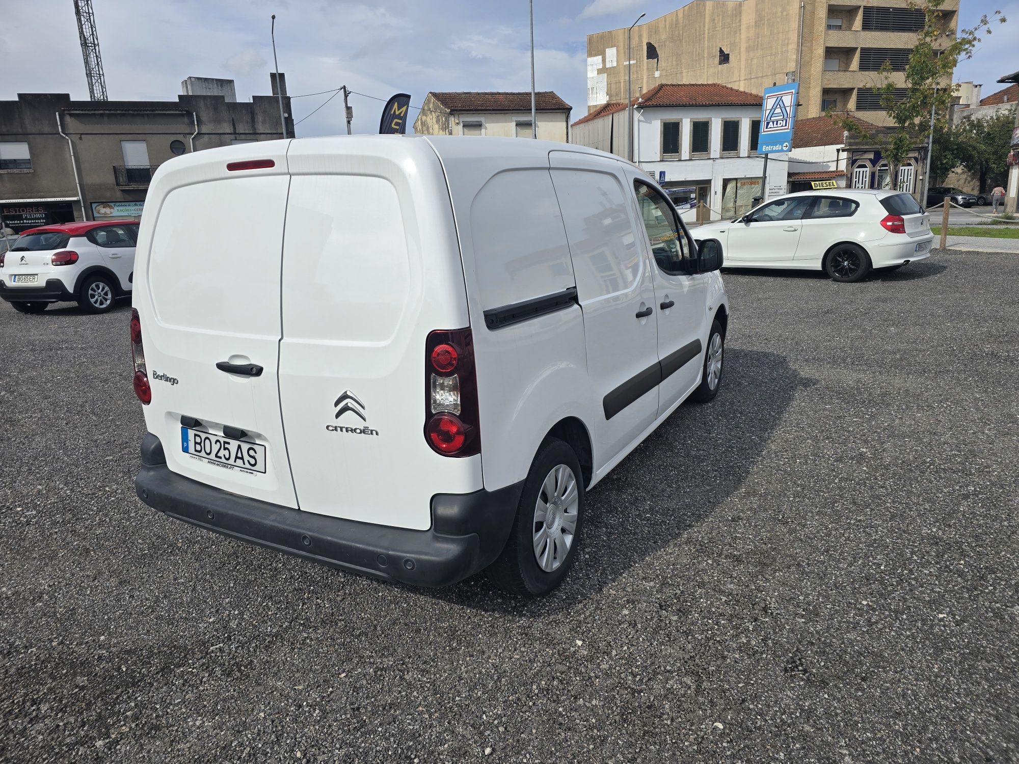 Citroen Berlingo 1.6 Blue GDI Feel