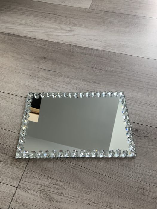 Patera glamul ozdobna