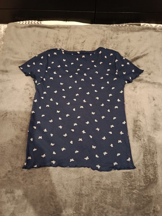 Bluzeczka H&M w rozmiarze 146/152