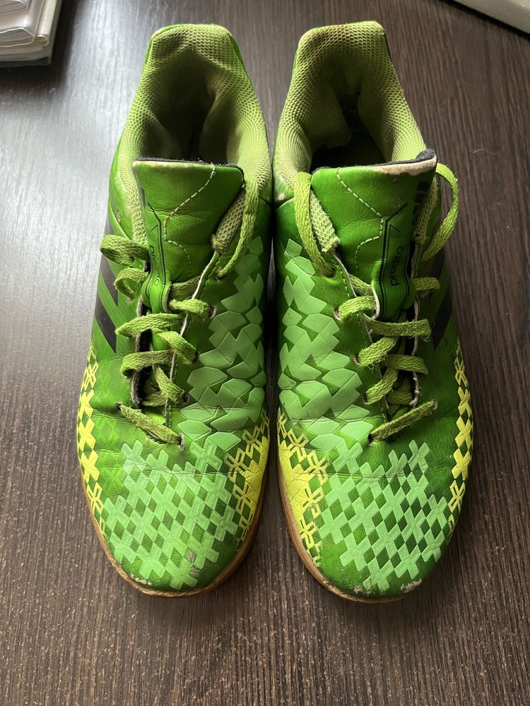 Оригинальные футбольные бутсы, футзалки, сороконожки adidas nike dril