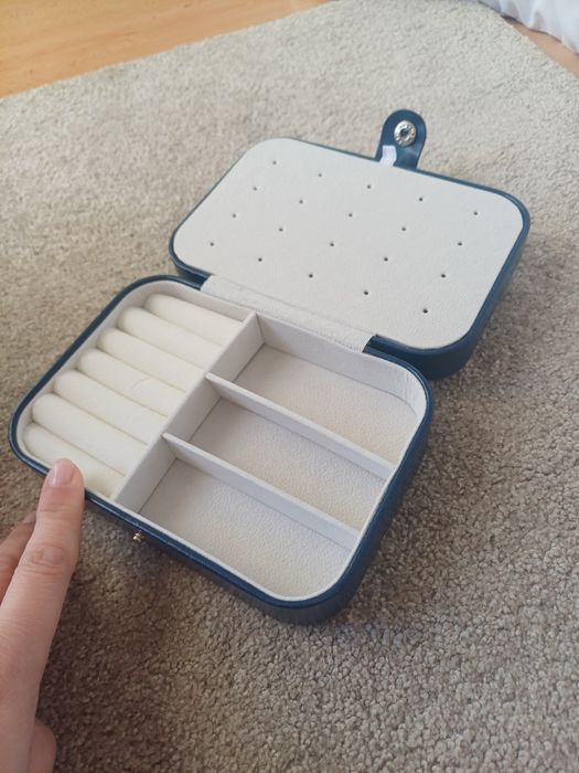 Caixa de joias azul marinho