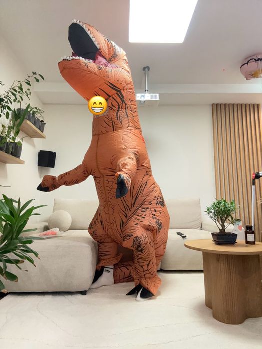 Strój przebranie kostium gigant dinozaur dmuchany NOWY uniwersalny