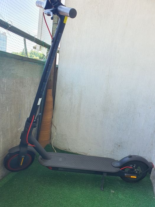 Електросамокат MI Pro 2