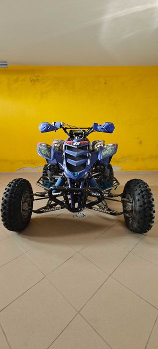 Yamaha Raptor 660R de 2001 nacional e com documentos