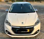 Peugeot 208 1.5 BlueHDi Signature