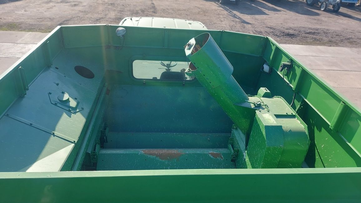 Продам John deere 9570sts