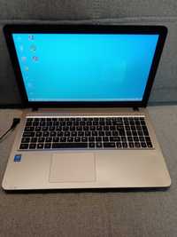 Laptop Asus R540LA 15,6 " Intel Core i3 4 GB / 256 GB