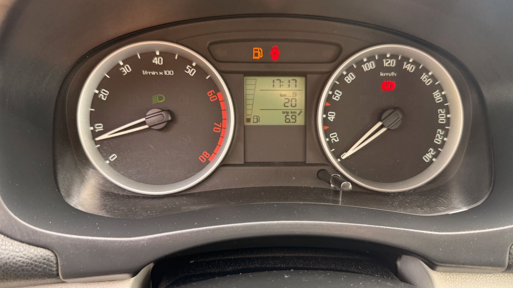 Skoda Roomster 1.6 benzyna, sprawna, ładna, klimatyzacja, brak wkładu!